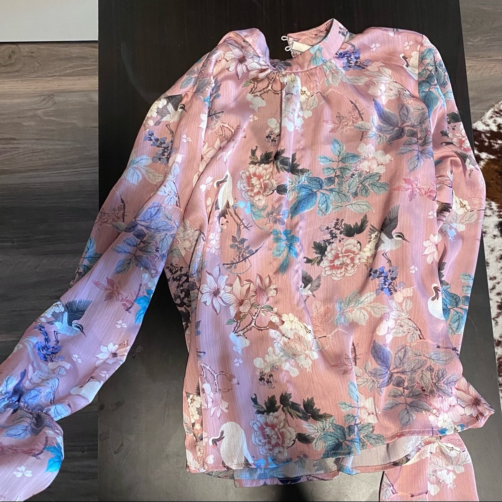 Pink floral print shirt from Stradivarius